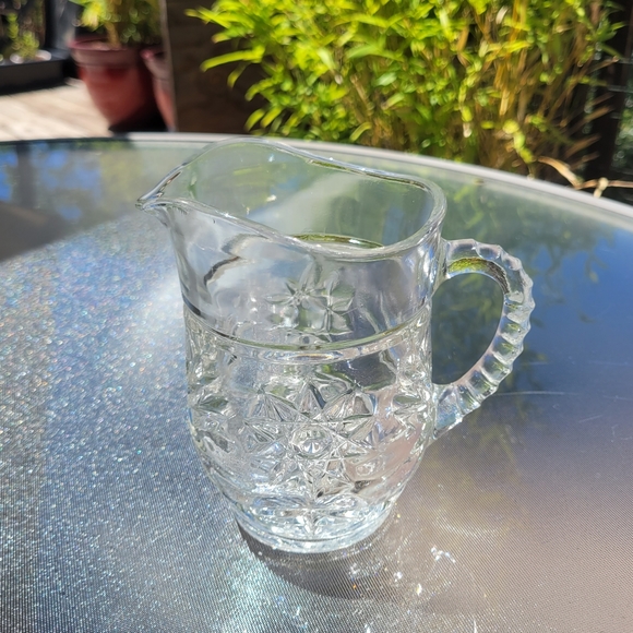 VINTAGE Lead Crystal small pitcher/vase 6"H - Picture 7 of 10